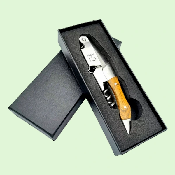 Pocket Knife Packaging Feature Image